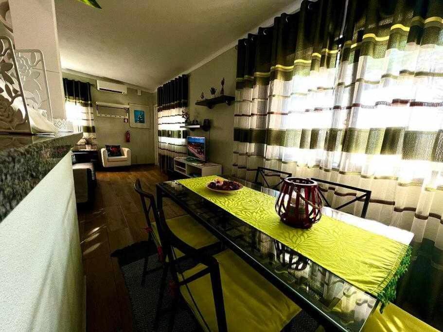 Green House By Fhr Estacionamento E Wifi Quarteira Εξωτερικό φωτογραφία