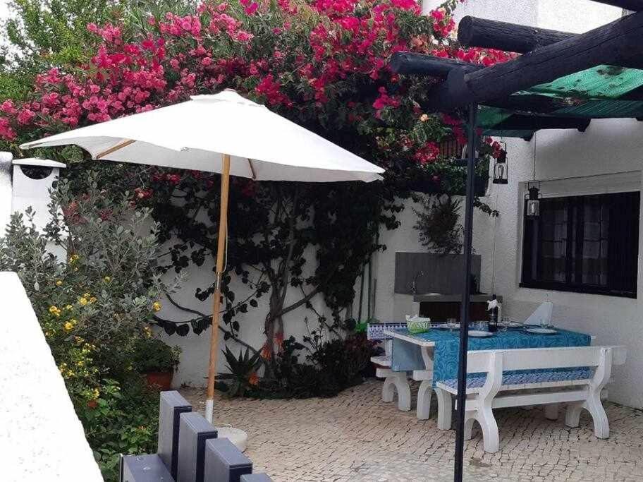 Green House By Fhr Estacionamento E Wifi Quarteira Εξωτερικό φωτογραφία
